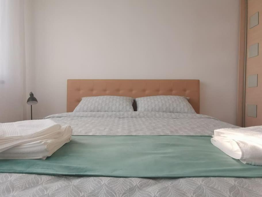 Apartament Gulliver In Centrul Vechi Iasi Buitenkant foto