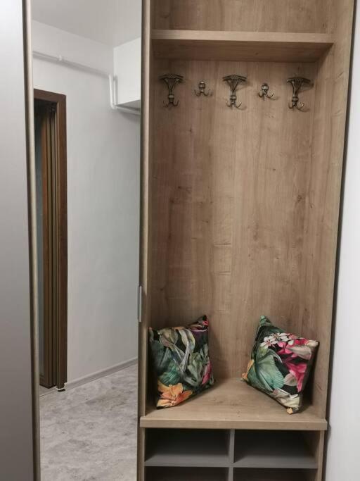 Apartament Gulliver In Centrul Vechi Iasi Buitenkant foto